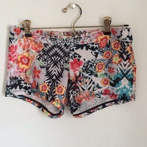 Onzie yoga shorts